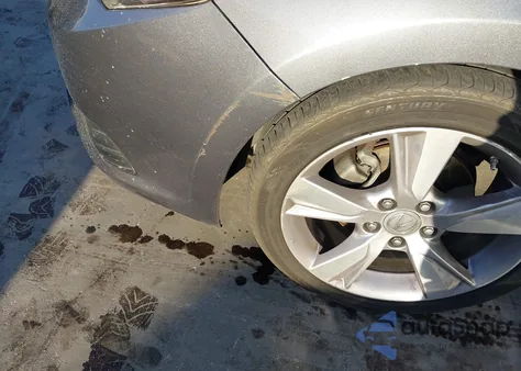 2013 Acura Ilx 2.0L z USA, uszkodzony, nr VIN 19VDE1F7XDE009680